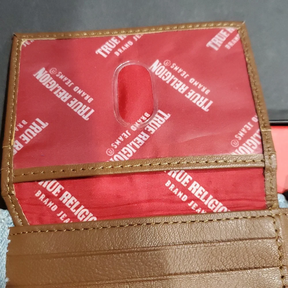 True Religion blue‎ jeans denim men's bifold brown leather wallet new in box